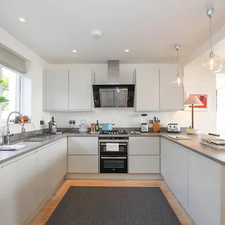 Beachfront With Spectacular Sea Views Holiday home Saint Mawes